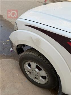 نيسان نافارا